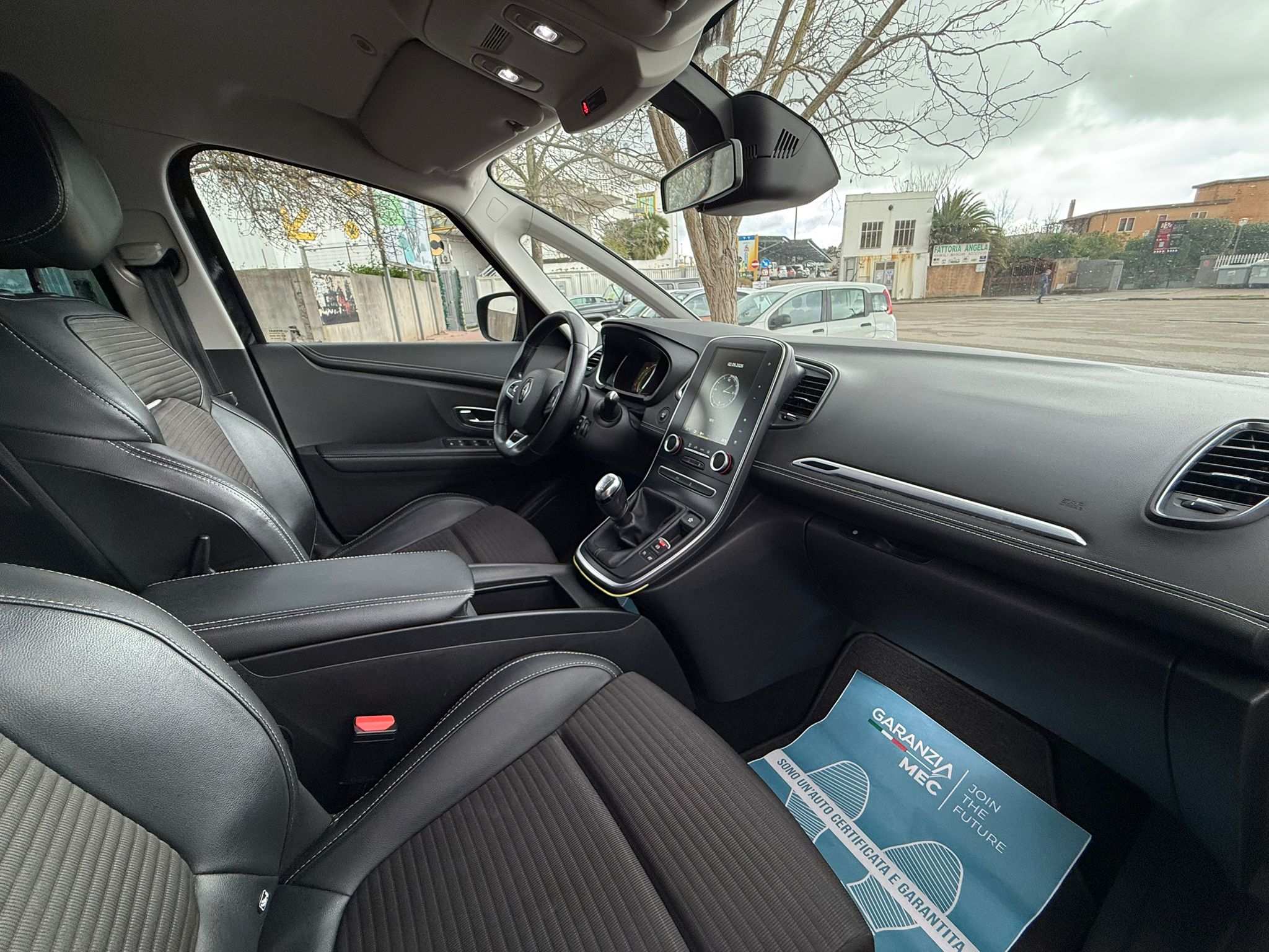 Renault Scenic - immagine 14