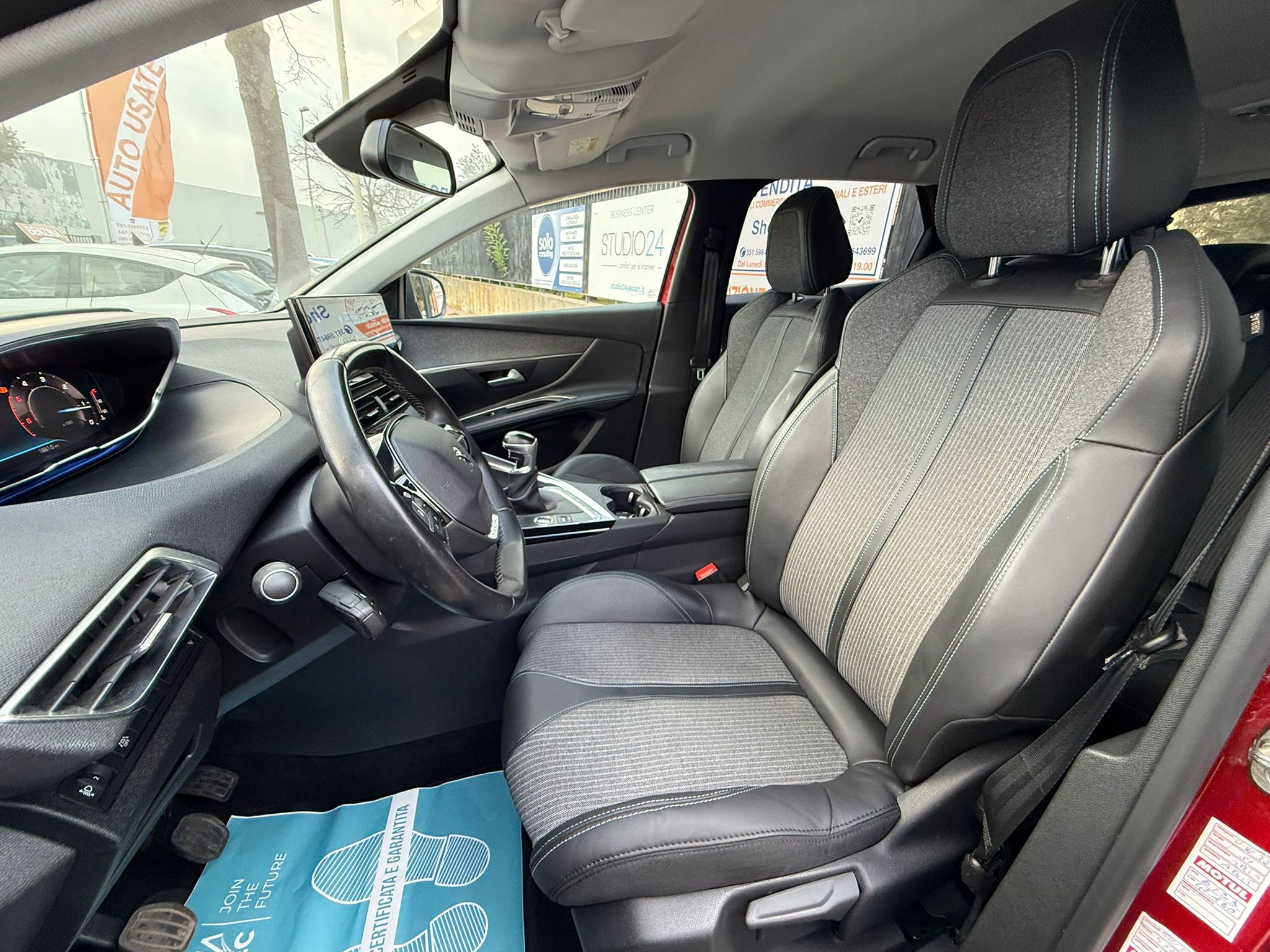 PEUGEOT 3008 - immagine 10