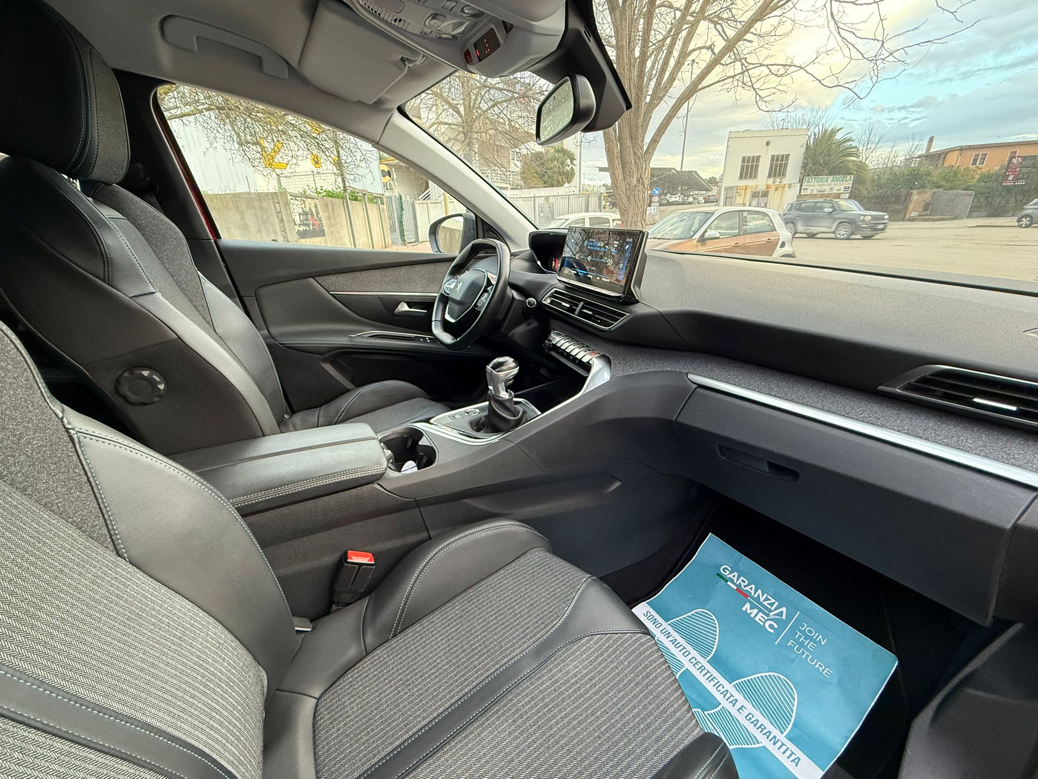 PEUGEOT 3008 - immagine 14