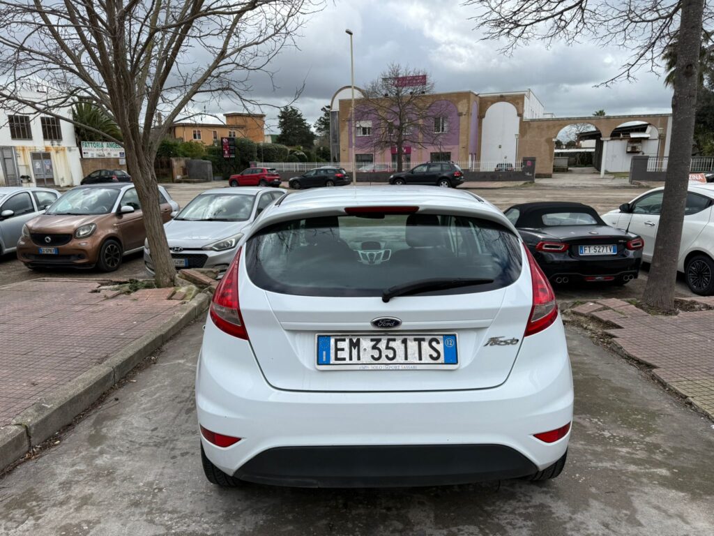 FORD FIESTA