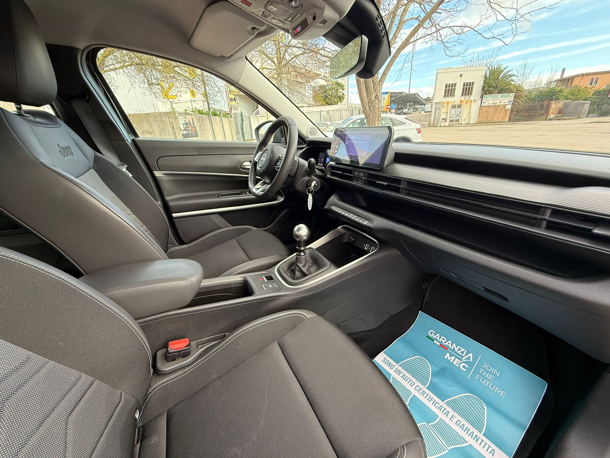 JEEP AVENGER - immagine 14