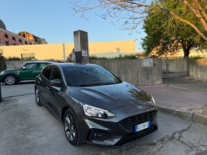 FORD FOCUS ST-LINE