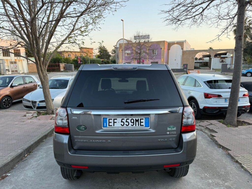 LAND ROVER FREELANDER