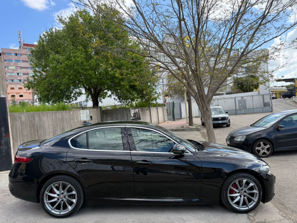 Alfa Romeo Giulia
