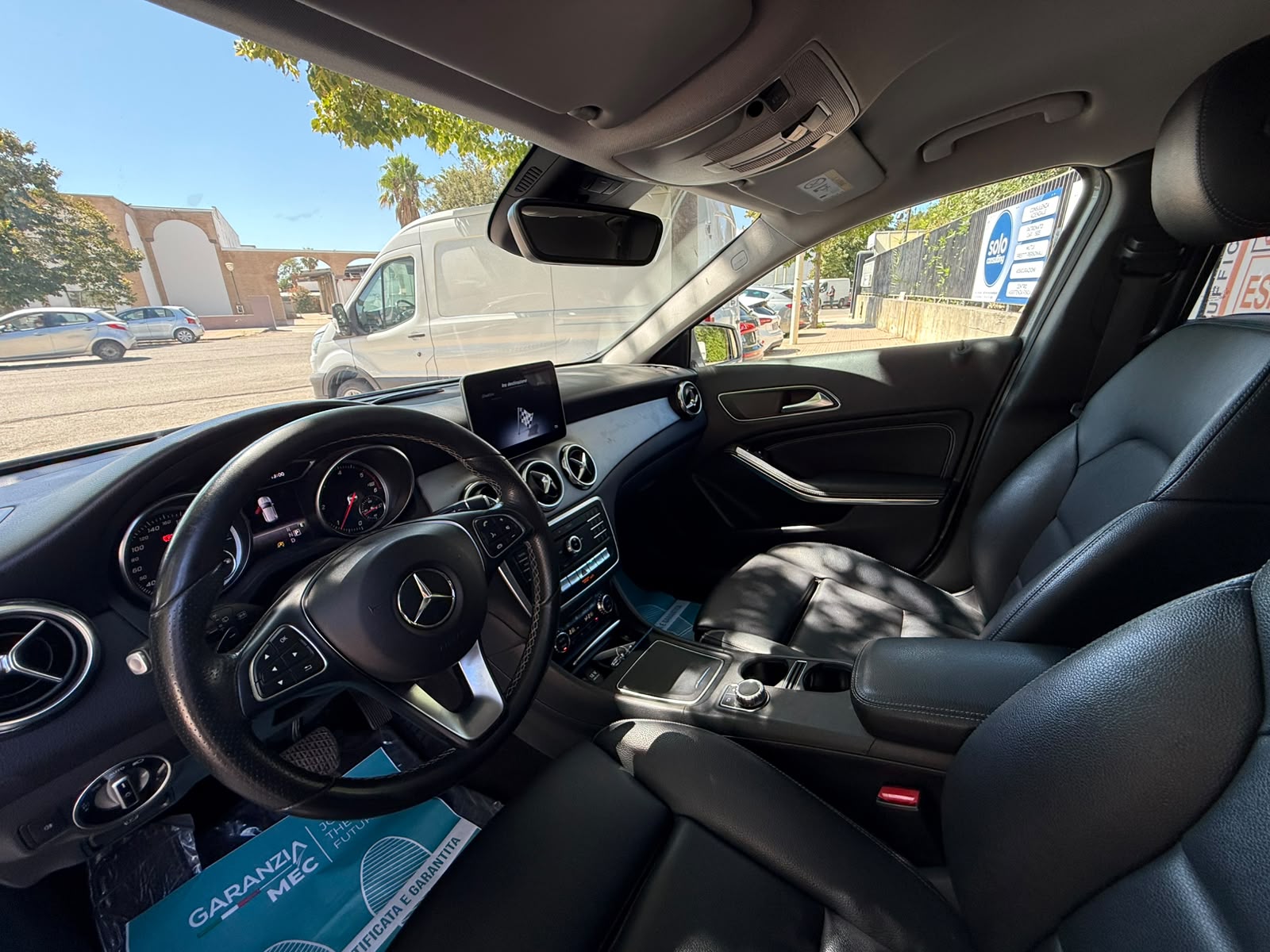 Mercedes Gla Sport - immagine 8