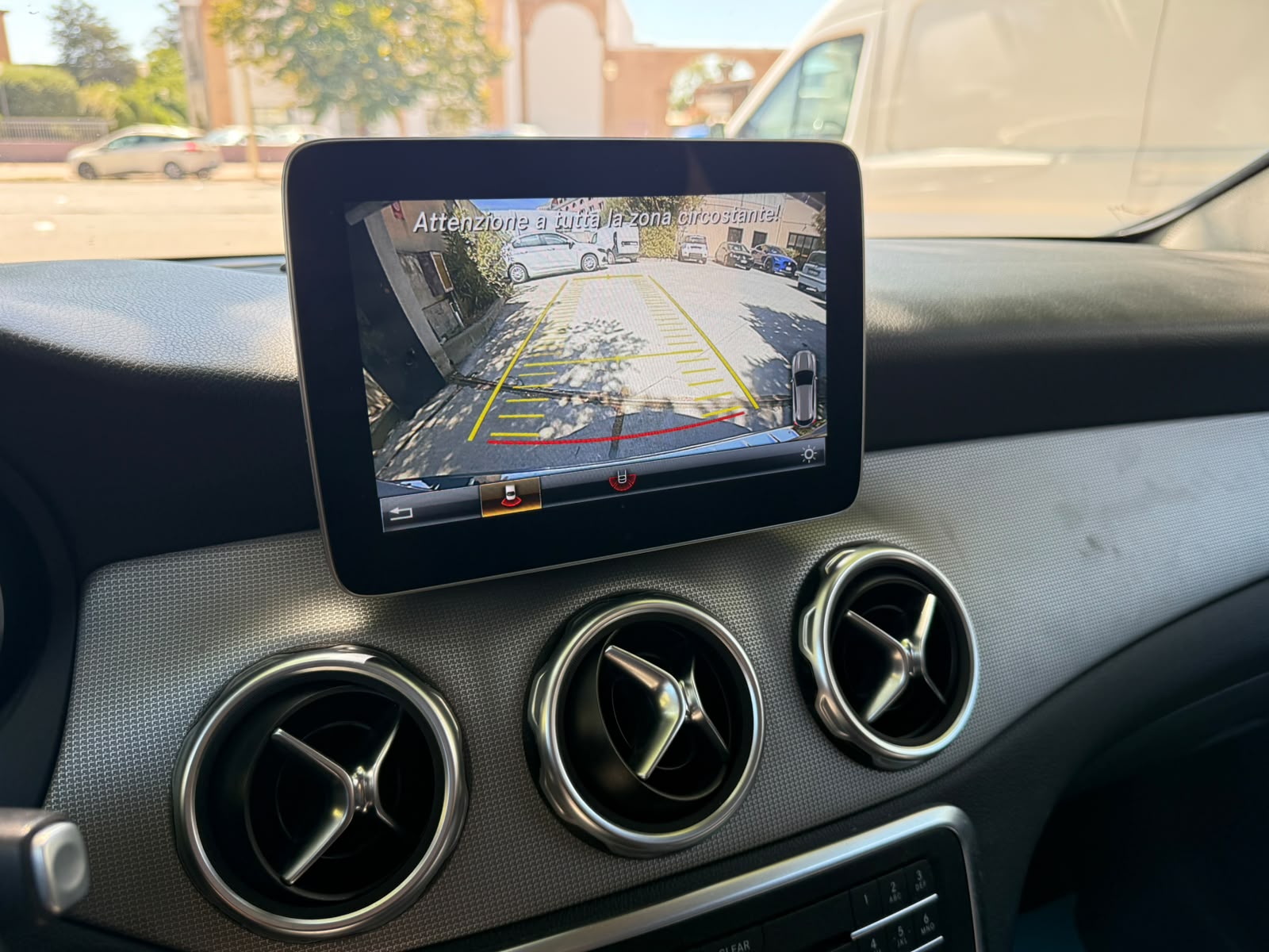 Mercedes Gla Sport - immagine 17
