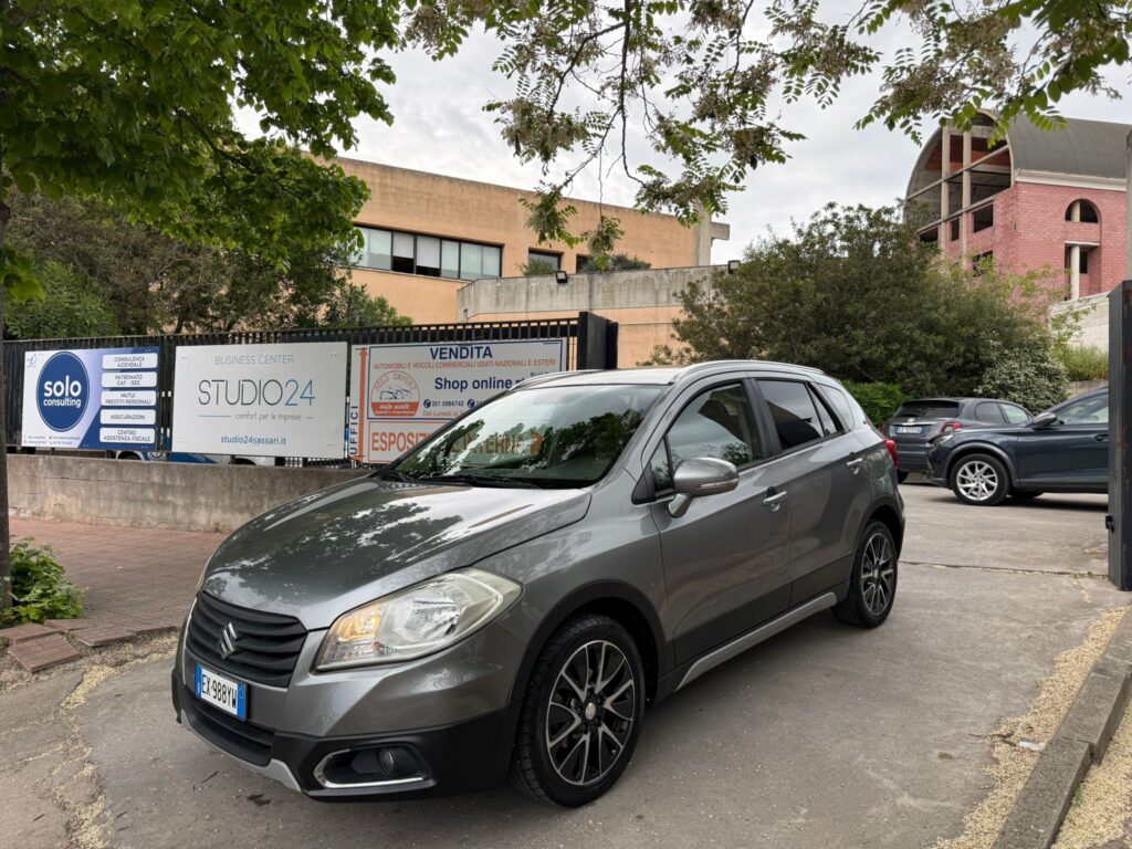 SUZUKI S-CROSS