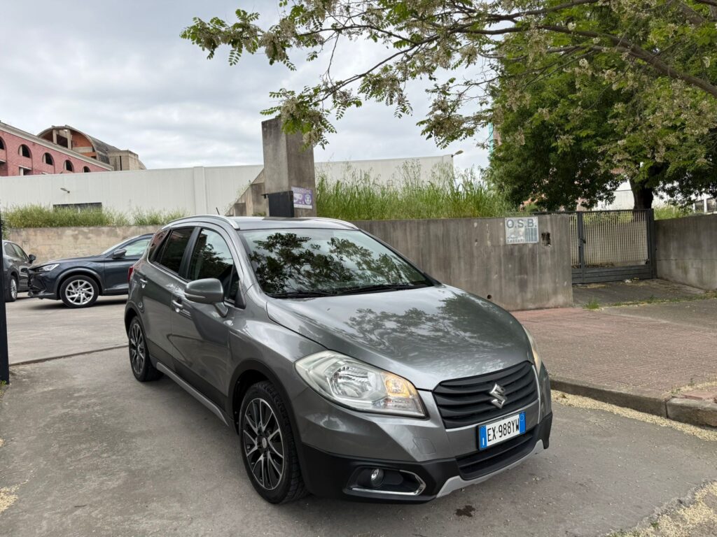 SUZUKI S-CROSS