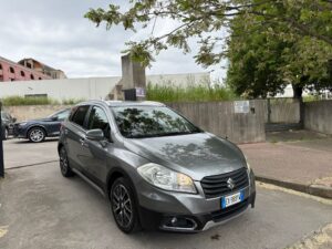 SUZUKI S-CROSS
