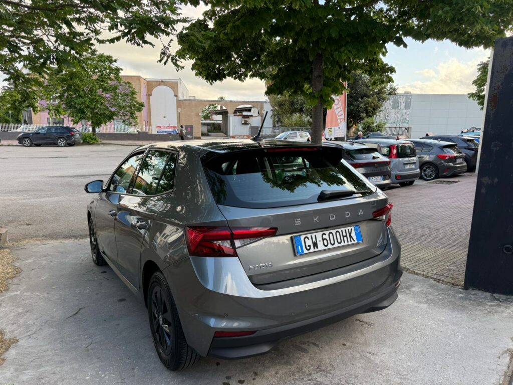 SKODA FABIA