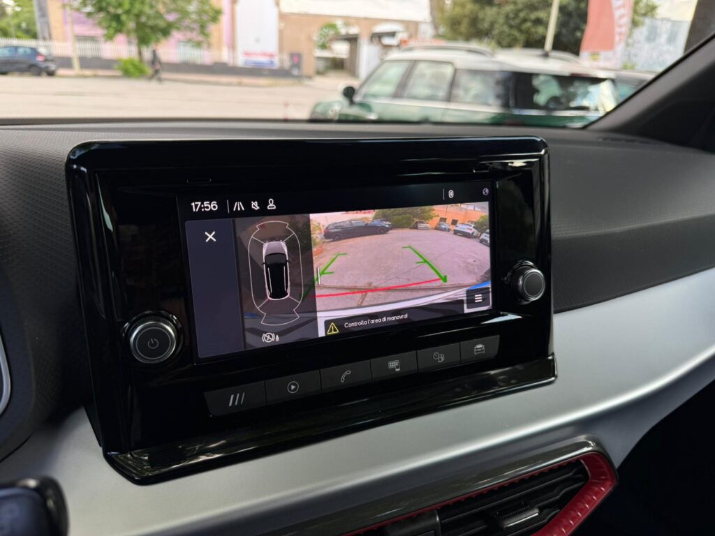 SEAT ARONA FR