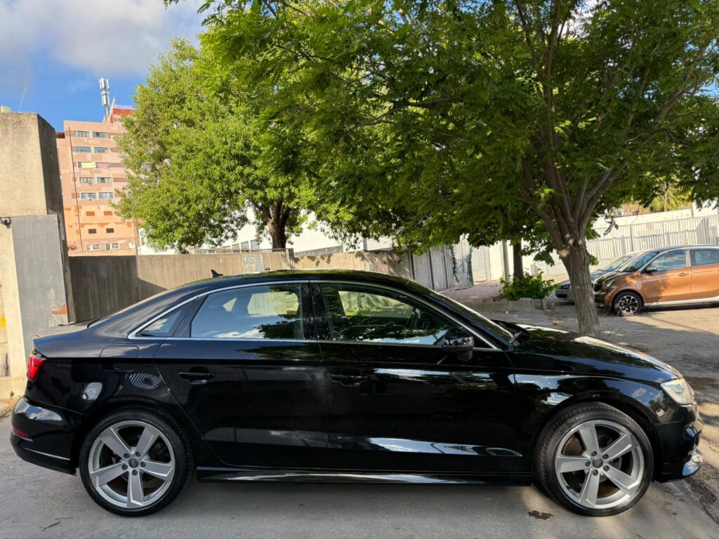 AUDI A3 SEDAN