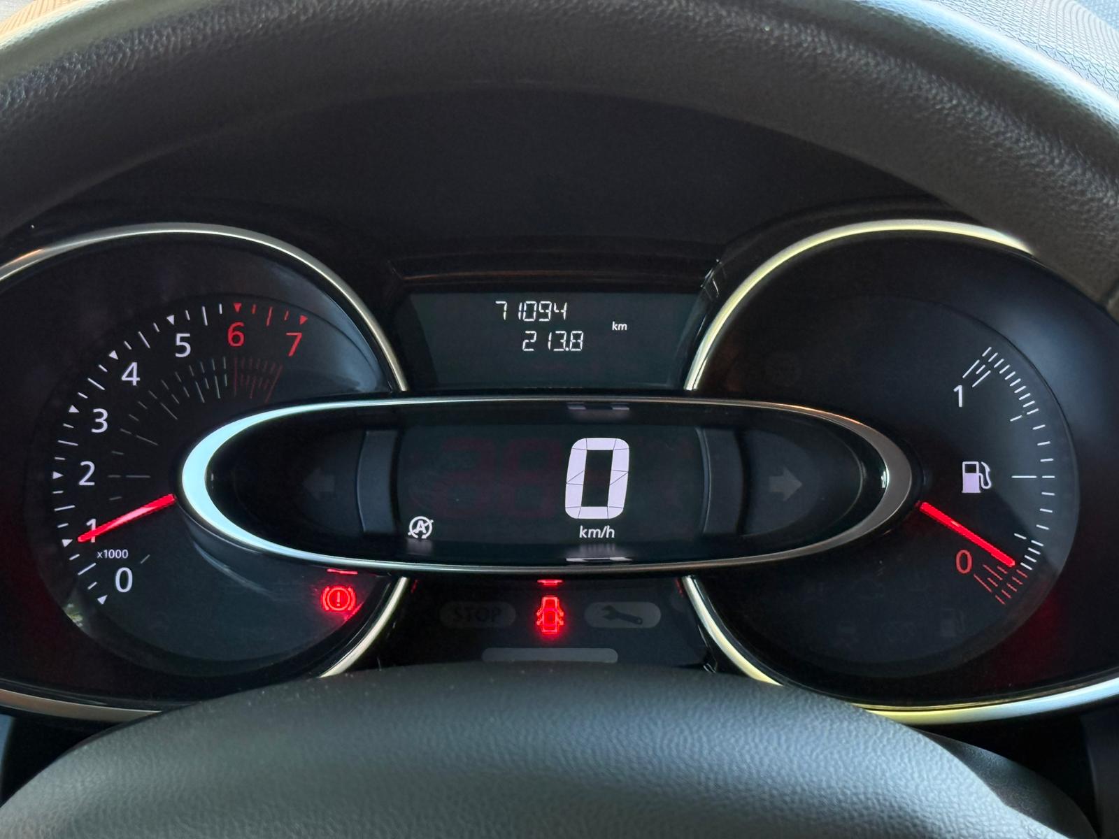 RENAULT CLIO - immagine 17