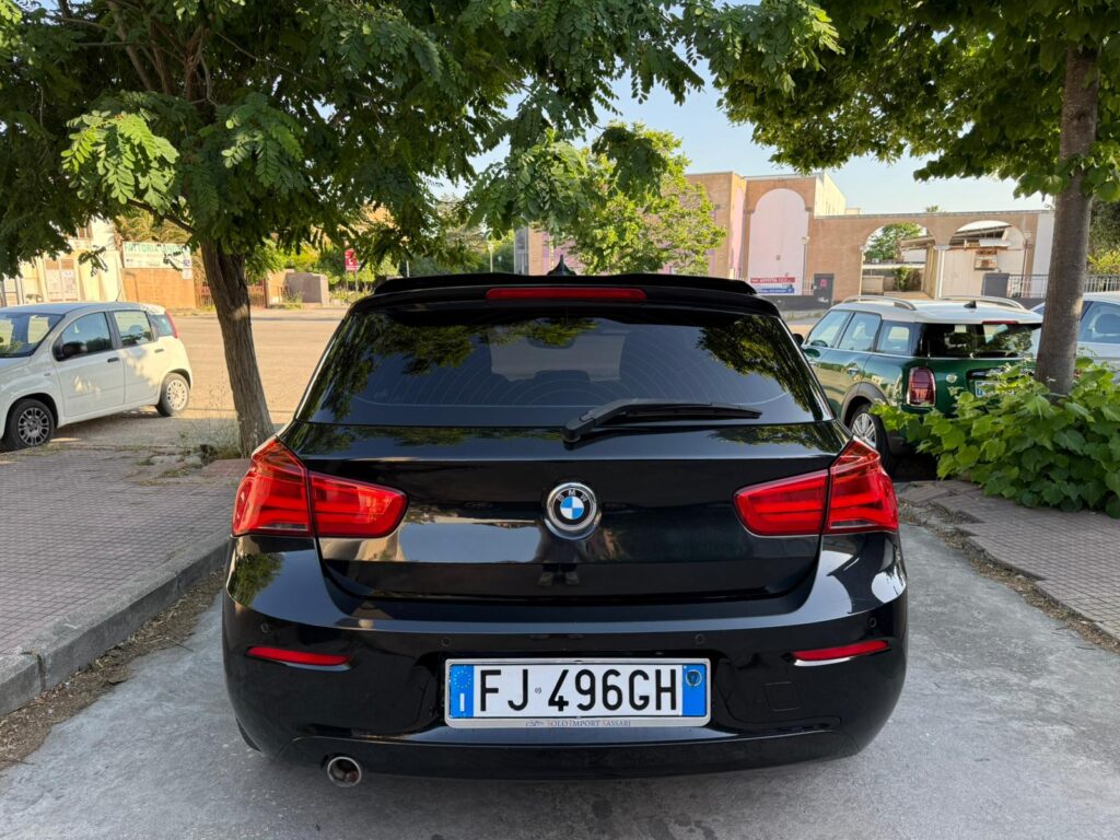 BMW SERIE 1 118D