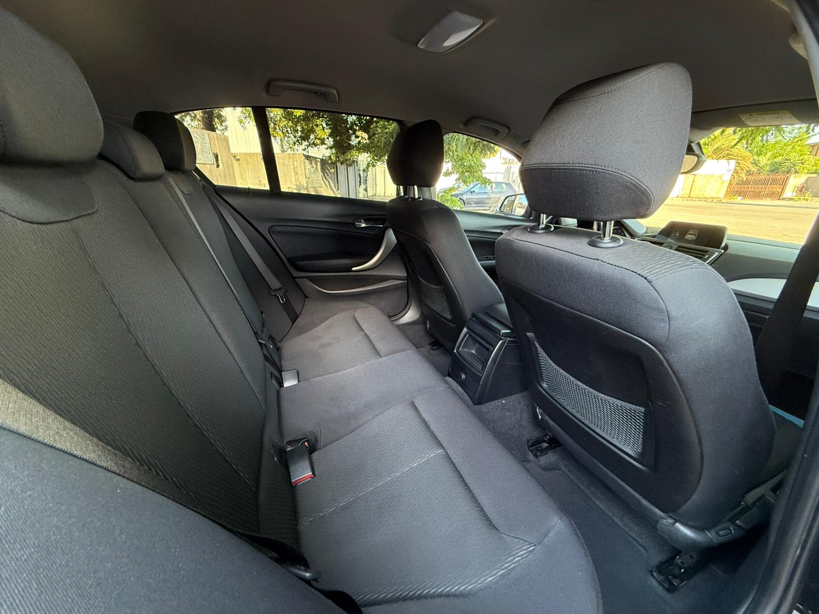 BMW SERIE 1 118D - immagine 11