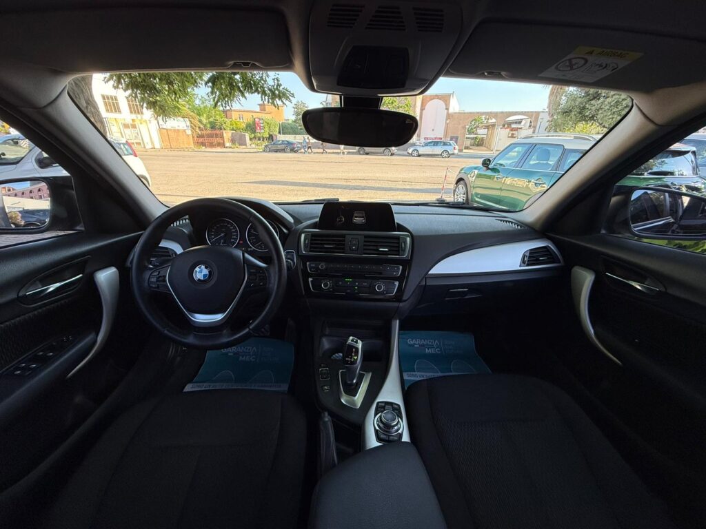 BMW SERIE 1 118D