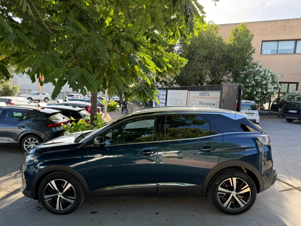 PEUGEOT 3008 GT-LINE
