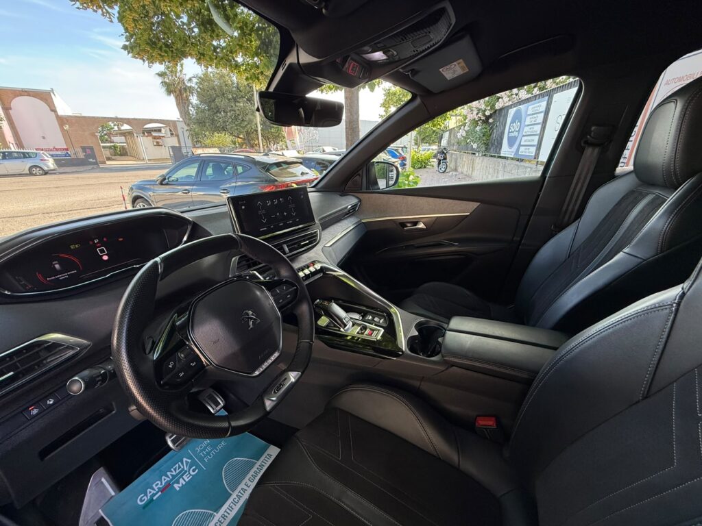 PEUGEOT 3008 GT-LINE