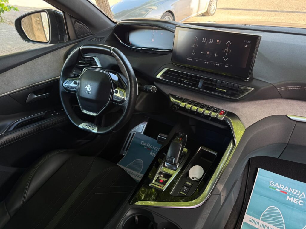 PEUGEOT 3008 GT-LINE