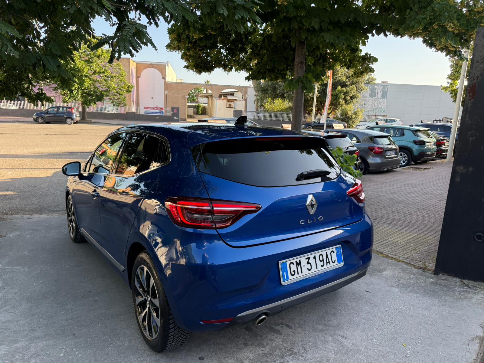 RENAULT CLIO - immagine 6