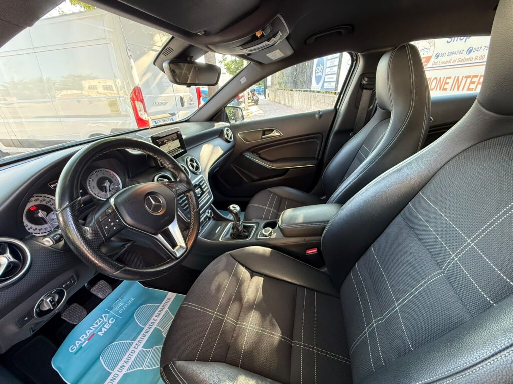 MERCEDES CLASSE A