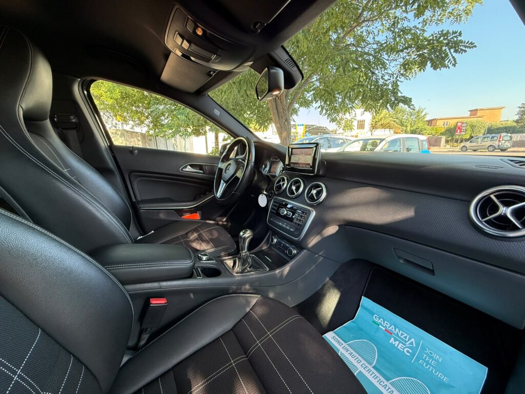 MERCEDES CLASSE A