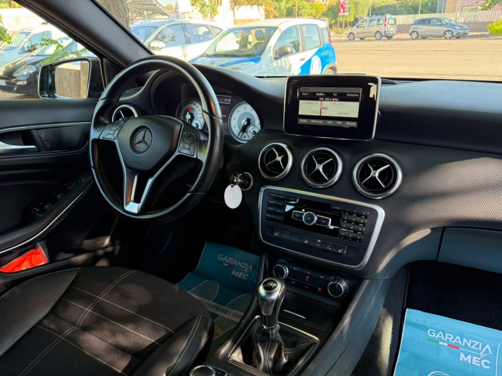 MERCEDES CLASSE A