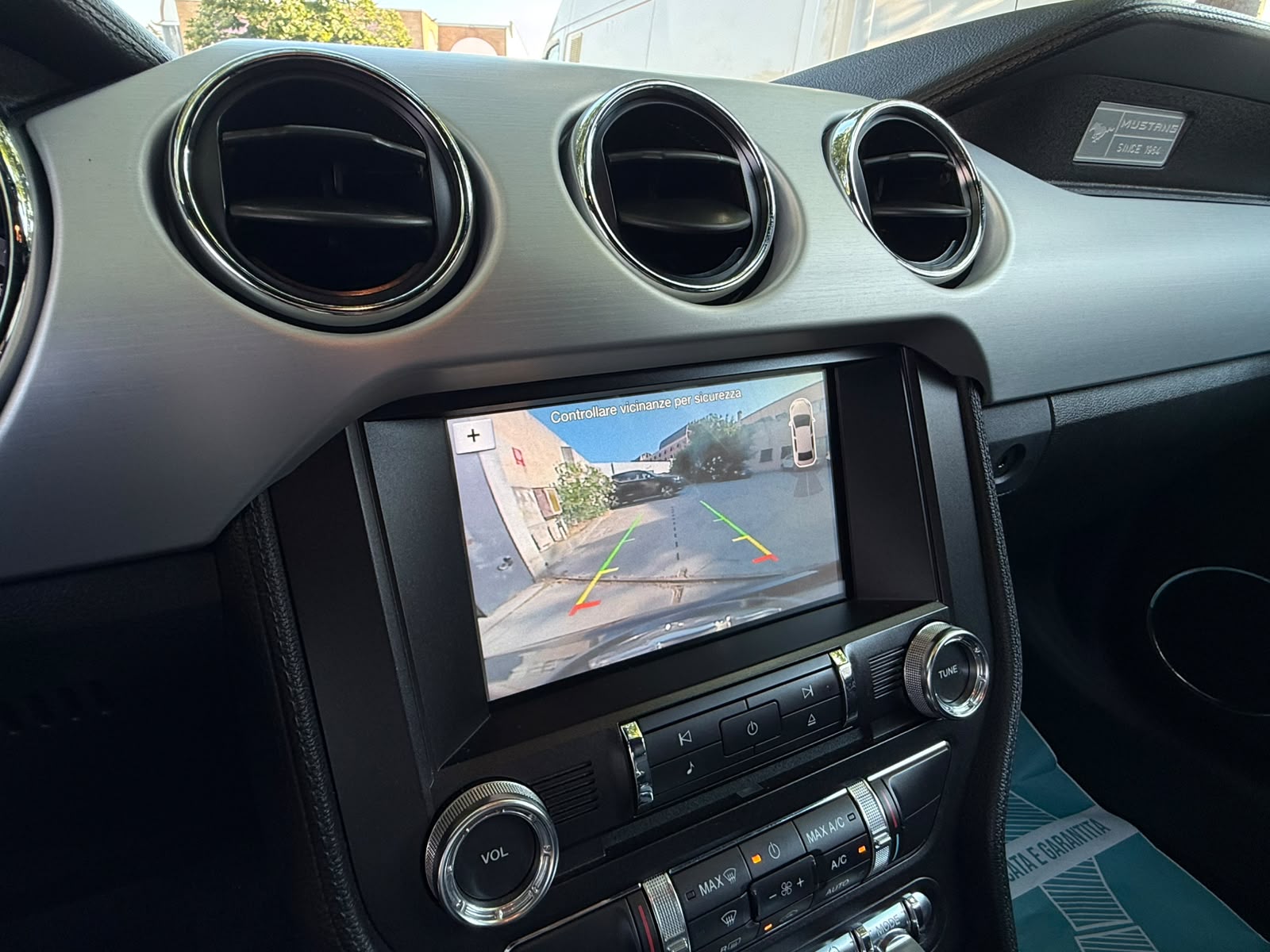 FORD MUSTANG - immagine 20