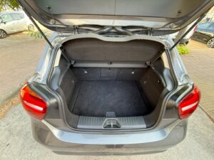 MERCEDES CLASSE A