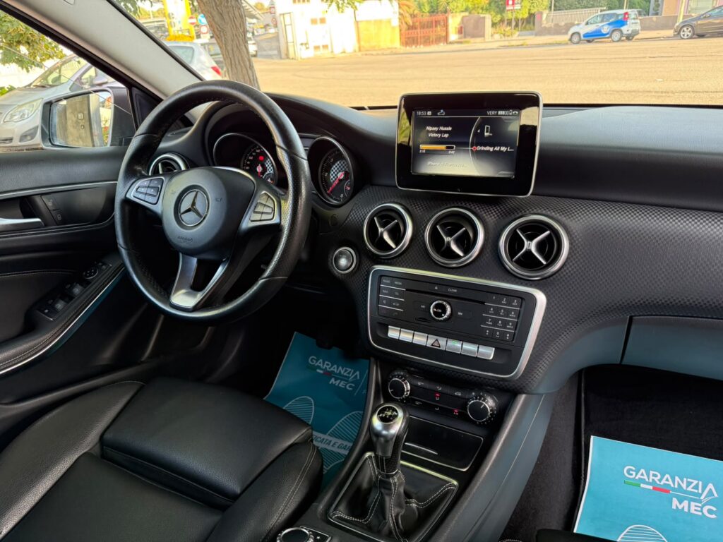MERCEDES CLASSE A