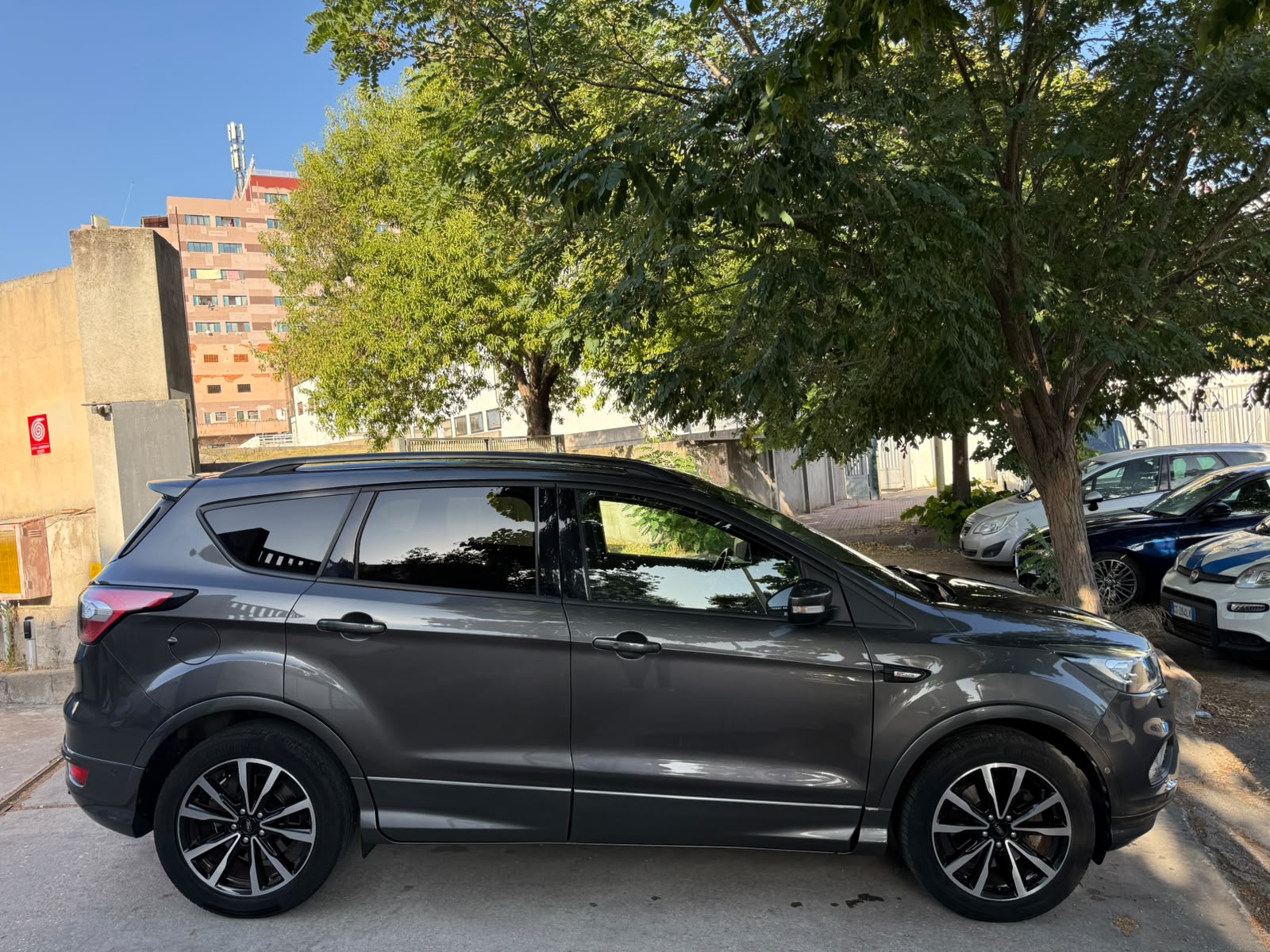 Ford Kuga St-line - immagine 4