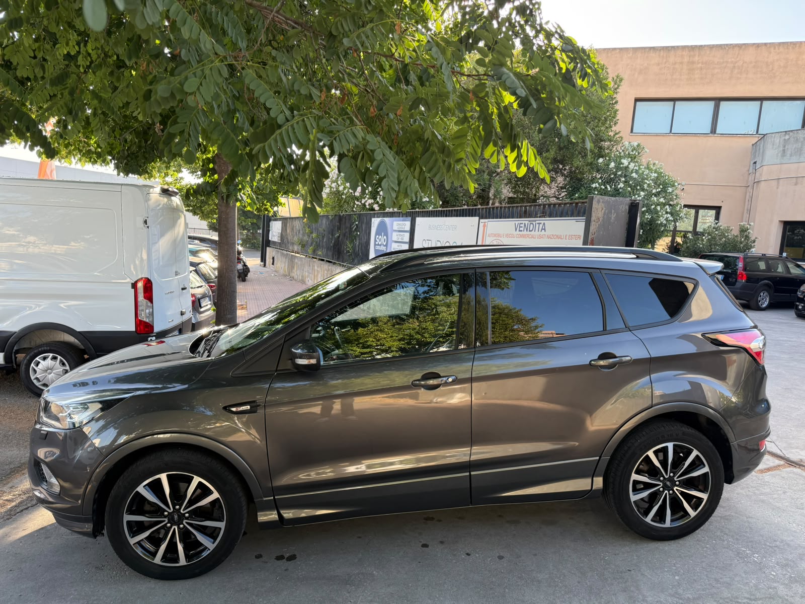 Ford Kuga St-line - immagine 8