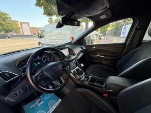 Ford Kuga St-line