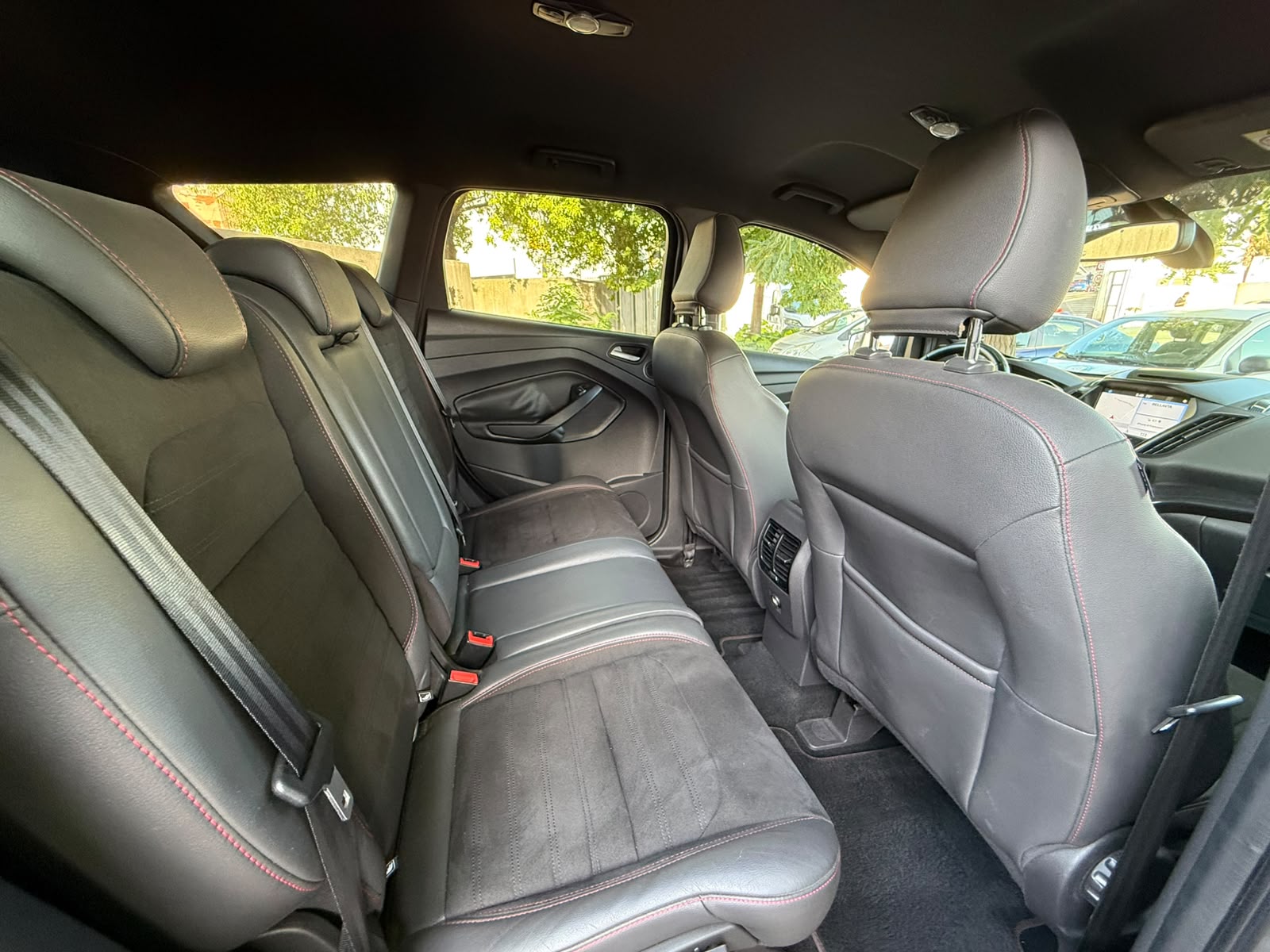 Ford Kuga St-line - immagine 14