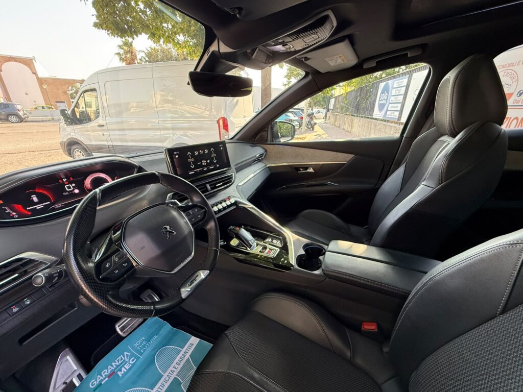 PEUGEOT 3008 GT-LINE
