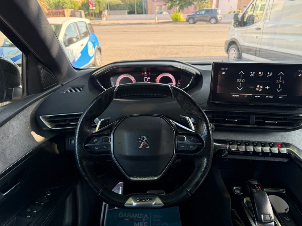 PEUGEOT 3008 GT-LINE