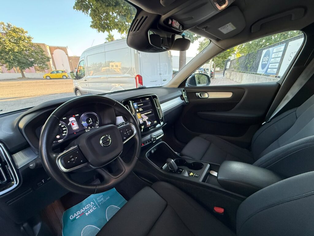 Volvo xc40 T5