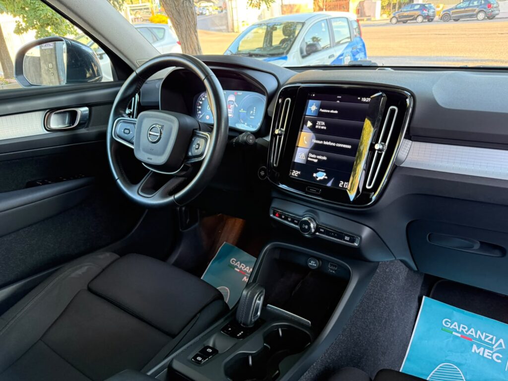 Volvo xc40 T5