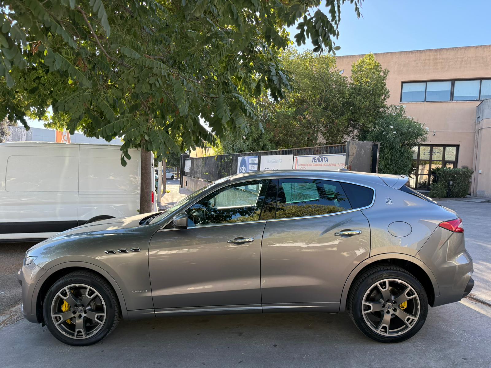Maserati Levante gransport - immagine 7
