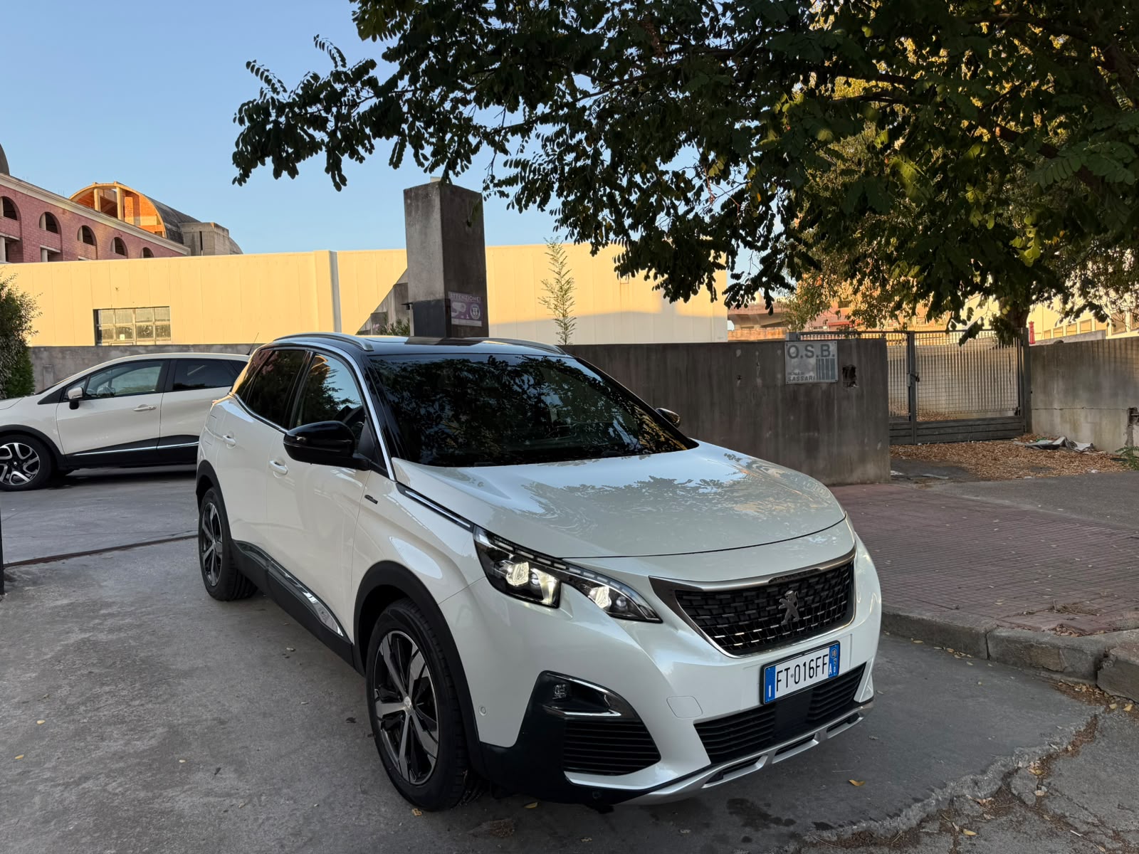 PEUGEOT 3008 GT-LINE - immagine 3