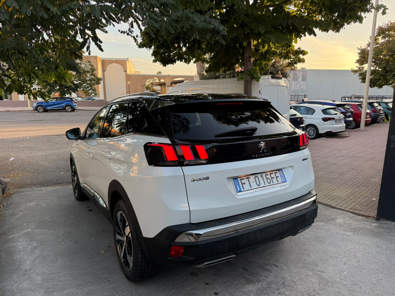 PEUGEOT 3008 GT-LINE - immagine 7
