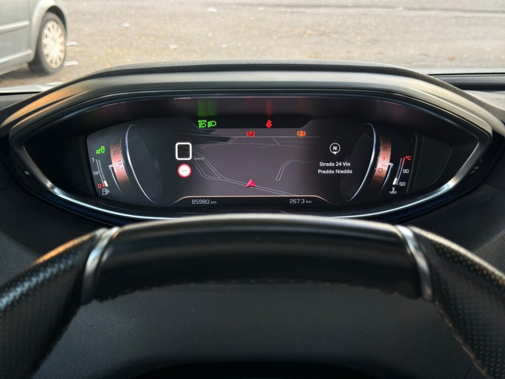 PEUGEOT 3008 GT-LINE