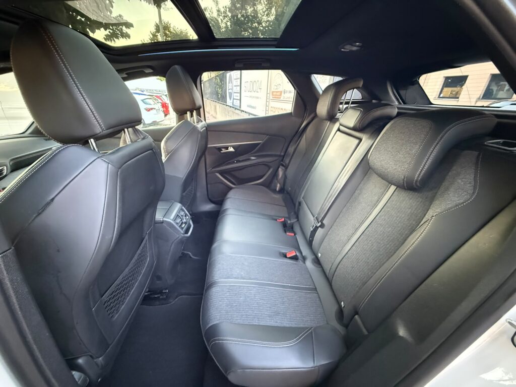 PEUGEOT 3008 GT-LINE