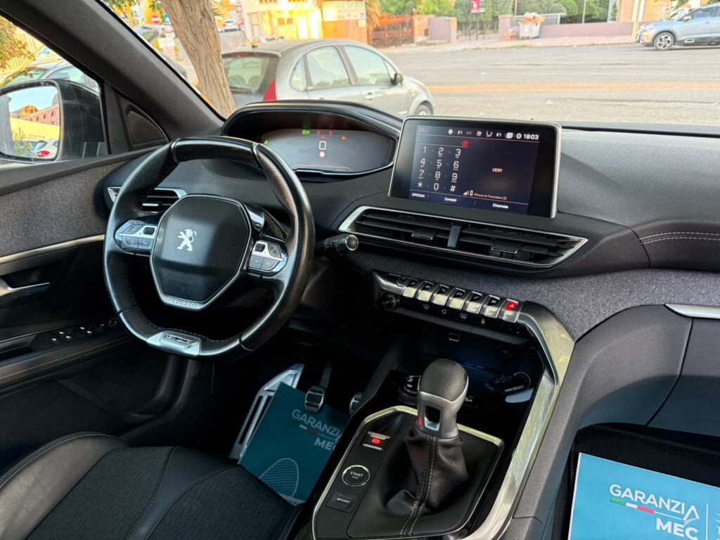 PEUGEOT 3008 GT-LINE