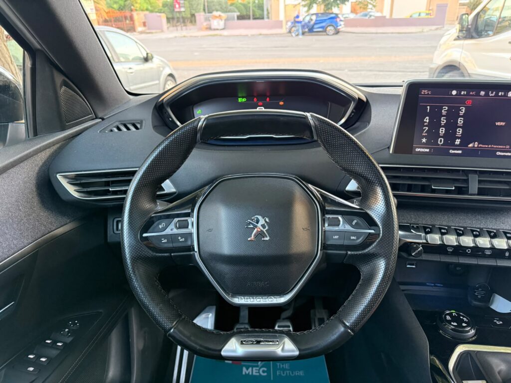 PEUGEOT 3008 GT-LINE