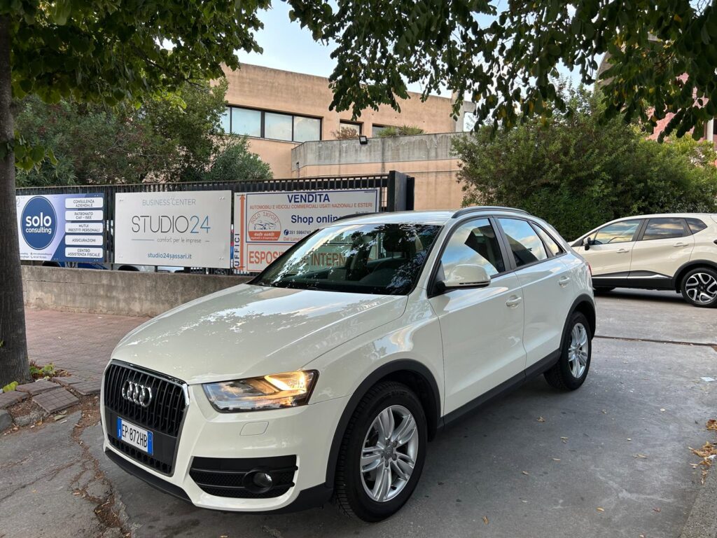 AUDI Q3