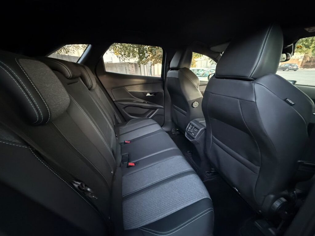 PEUGEOT 3008 ALLURE
