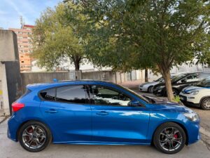 FORD FOCUS ST-LINE
