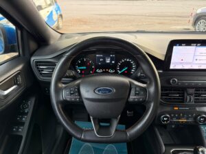 FORD FOCUS ST-LINE