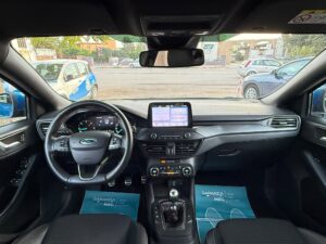 FORD FOCUS ST-LINE